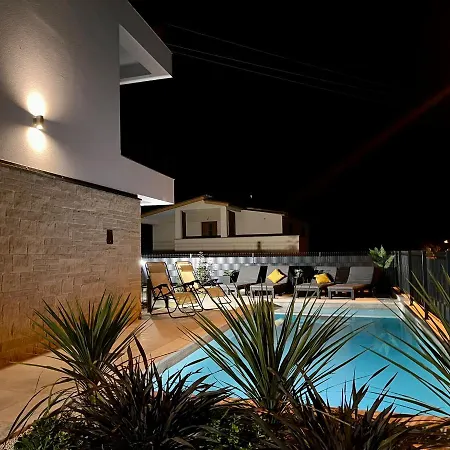 Apartamento J&n Hill's With Swimming Pool *